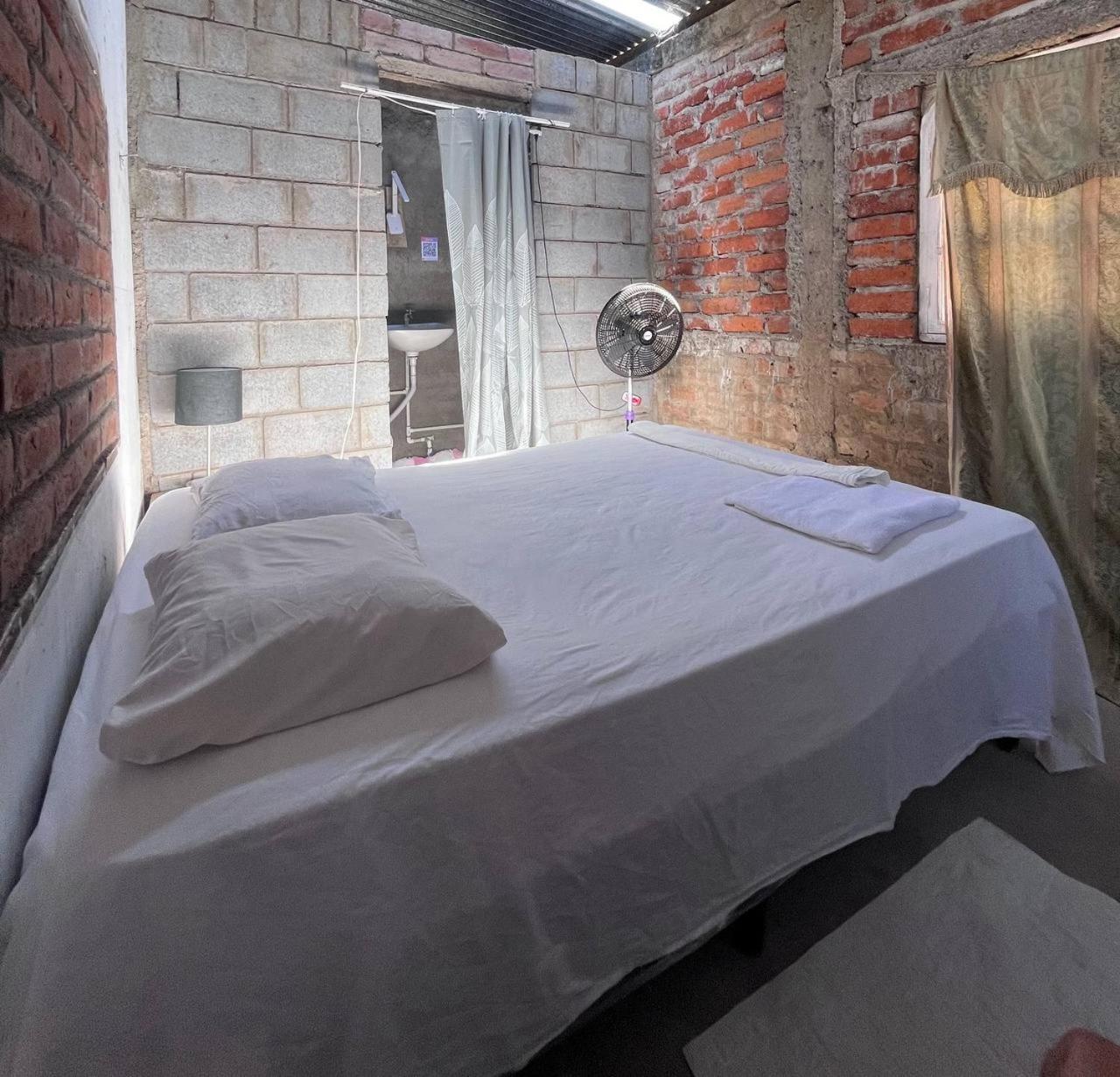 Hostal Brisas Del Ometepe Habitacion 1 里瓦斯 外观 照片